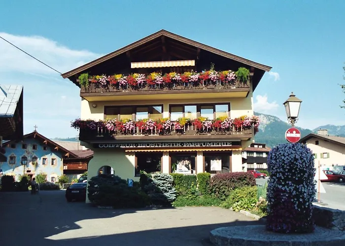 Exklusiv Hofer アパート *