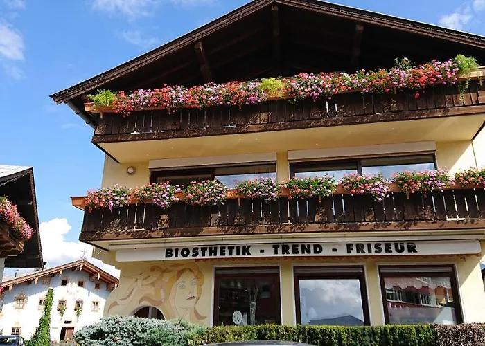 Exklusiv Hofer アパート *